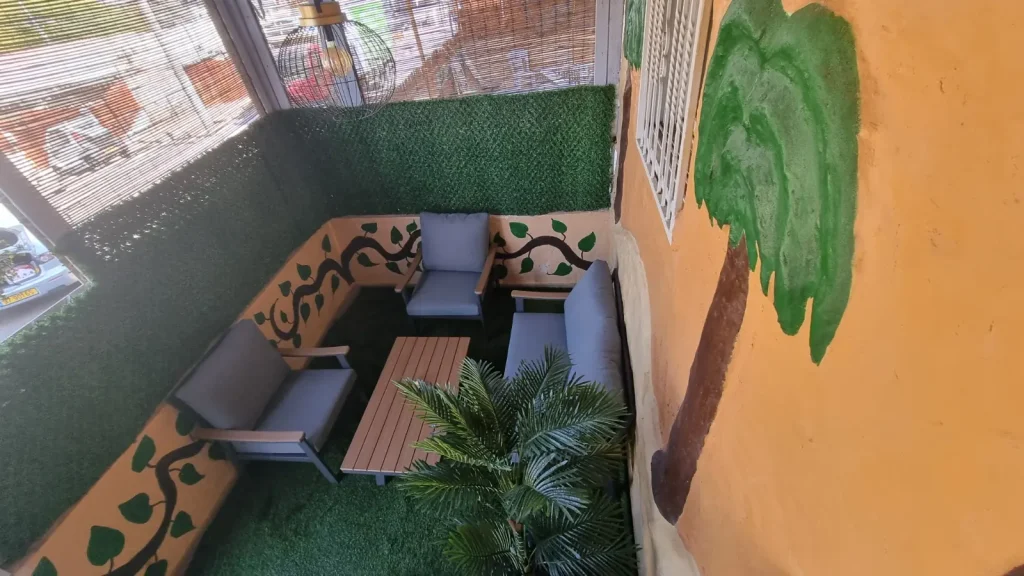 דירת נופש עם מרפסת באילת